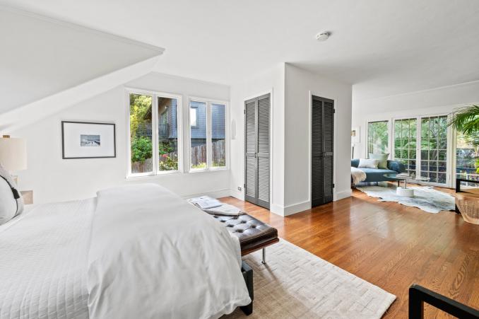 Property Thumbnail: This large bedroom has large sitting area at backside of room. 