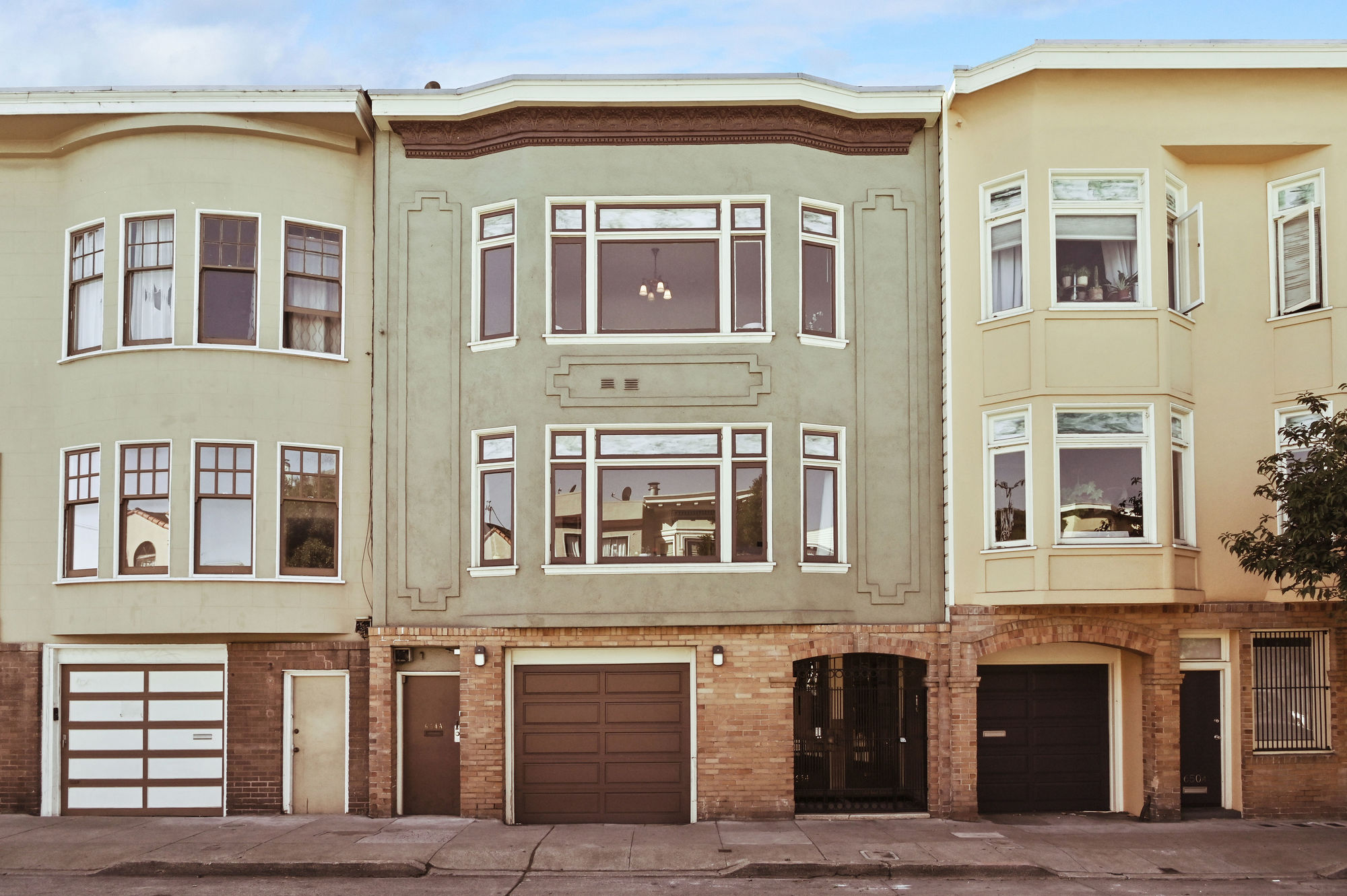 Property Photo: Front exterior of 652-654 Guerrero Street, showing a Marina style home