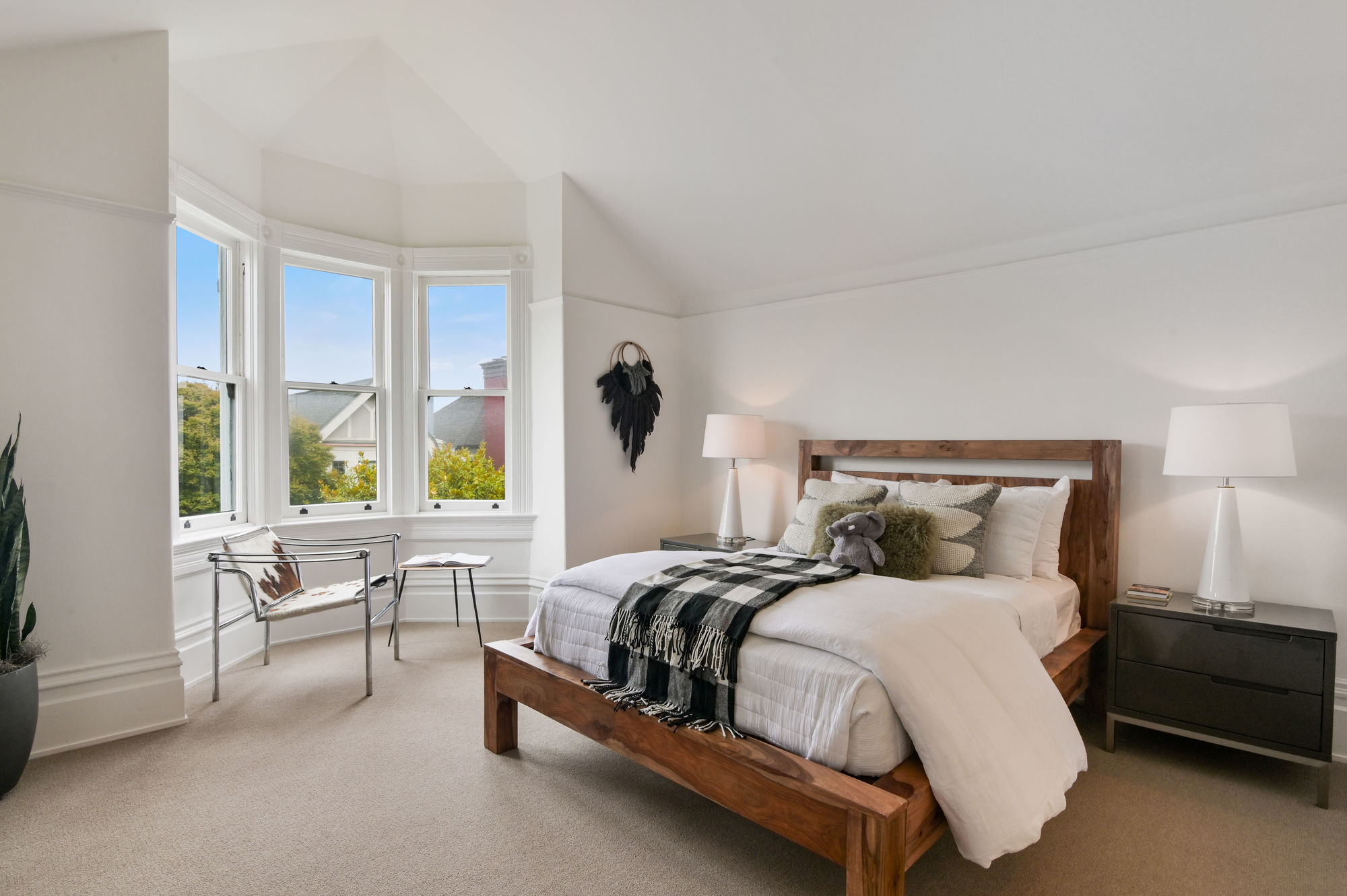 Property Photo: Bedroom with bay windows 