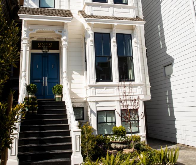 Property Thumbnail: Front exterior of 2862 Bush street, showing a beautiful Victorian home