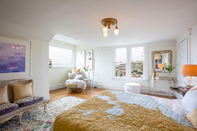 Property Thumbnail: View of a large bedroom with lots of natural light 